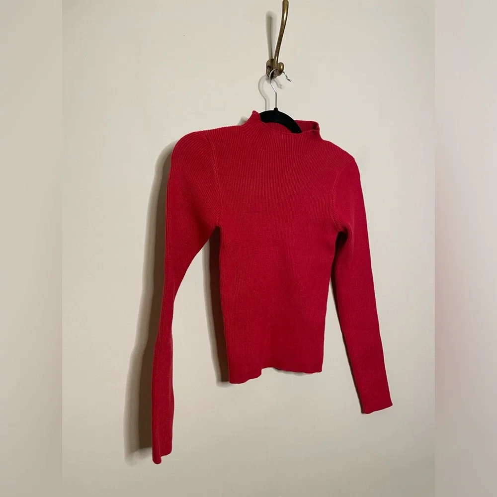 FARM Rio Red Ribbed Long-Sleeve Crop Top - Picture 8 of 12